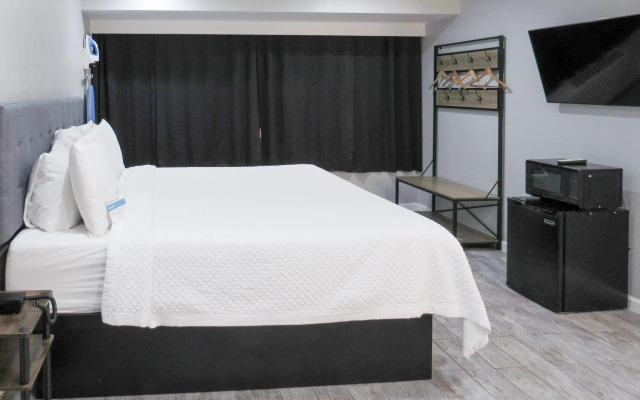 Capri Suites Anaheim