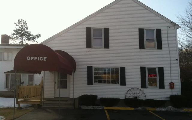 Quaker Inn and Conference Center