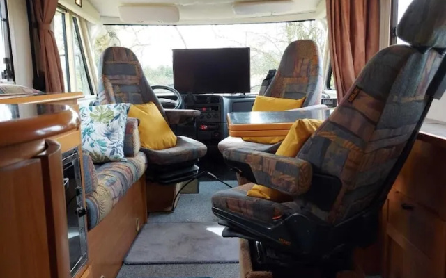 Large Static Motorhome-stunning Countryside Views