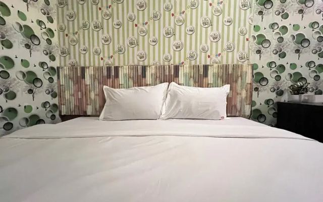 Louise Hotel
