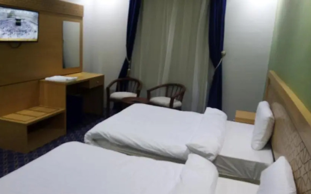 Kol Alayam Hotel