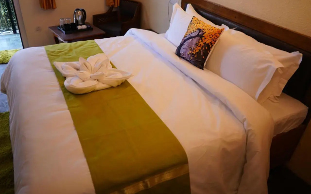 Jakhu Vibes | Valley-View Rooms