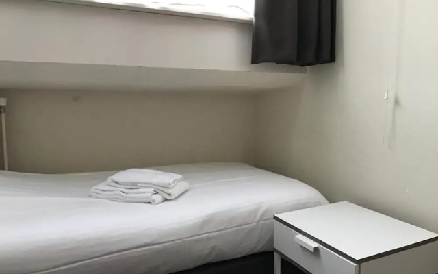 Hotel Carillon
