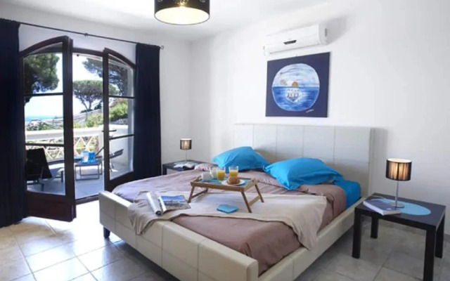 Villa in Sainte-maxime With Private Pool