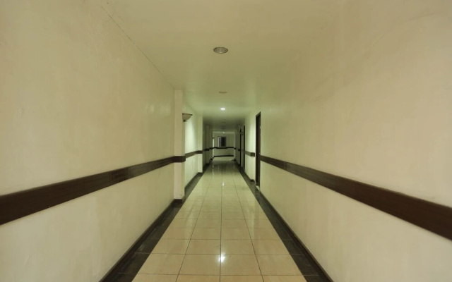 Hotel Sembilan Sembilan by OYO Rooms