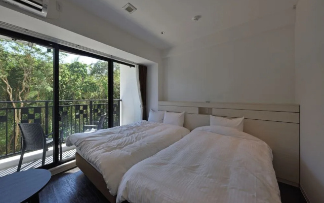 Karry CONDO CHURAUMI