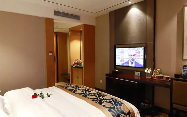 Seven Stars Holiday Hotel