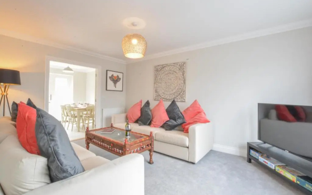 Number 51, Halesworth