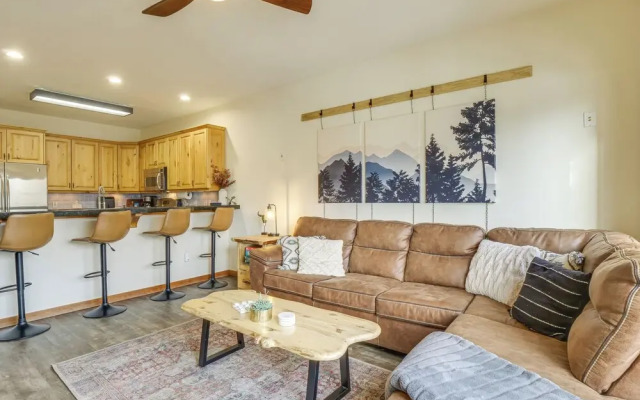 Winter Park Condo w/ Balcony & Mtn Views!