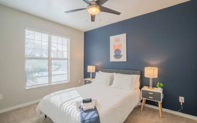 ROVE LIVING/KB - Lex on Central