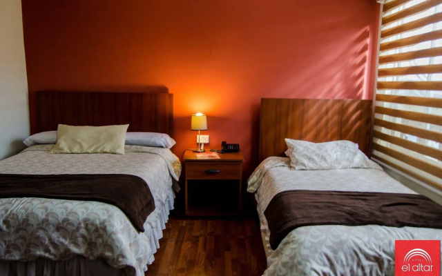 Hotel El Altar