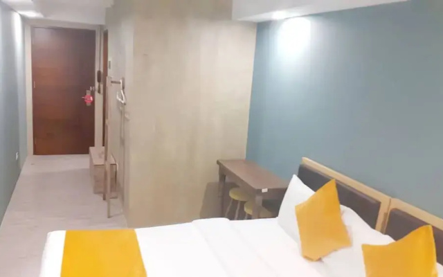 Mikos Suites By Mikos Residences