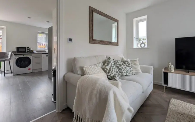Cotswold Green - Sleeps 5 - Free EV Charge