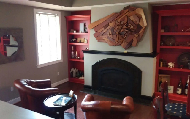 Posh Boutique Hotel