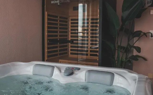 KT Estates Resort  Spa Frankfurt