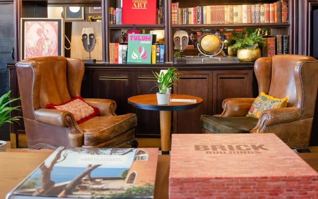 Browns Boutique Hotel