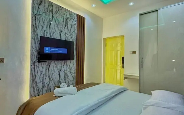 1 Bedroom Ensuite in a Shared House