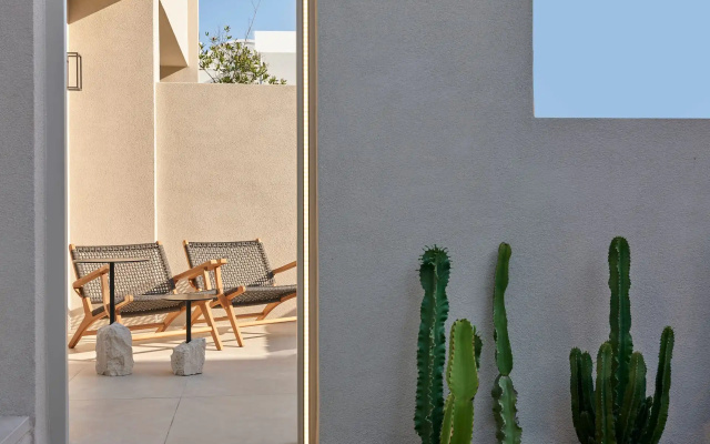 Alaso Design Suites - Adults Only