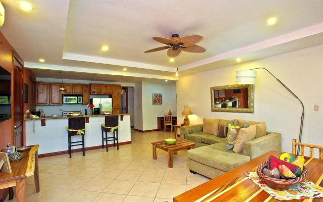 Montecarlo 13 - 2 Br Condo