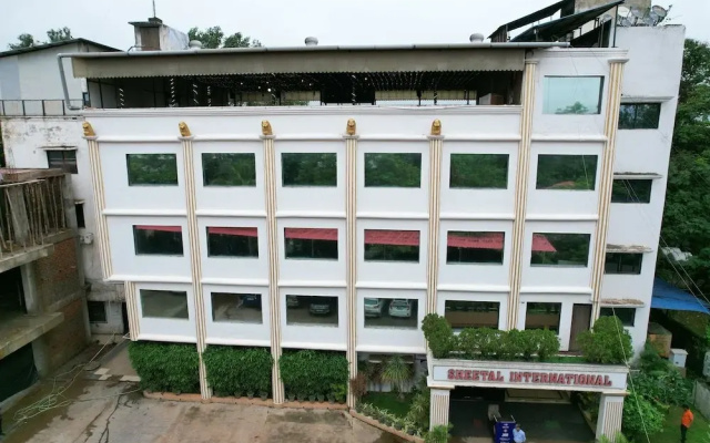 OYO 9130 Hotel Sheetal International