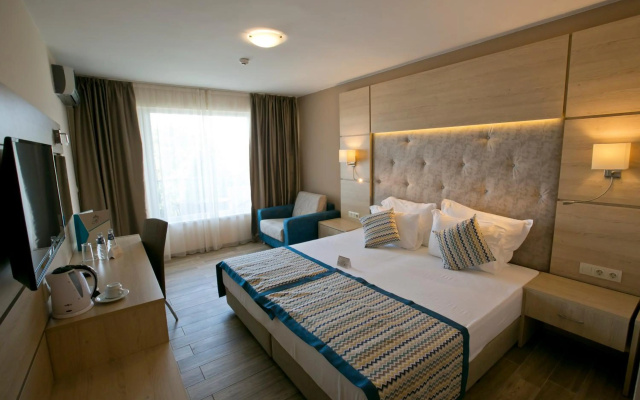 Royal Bay Resort