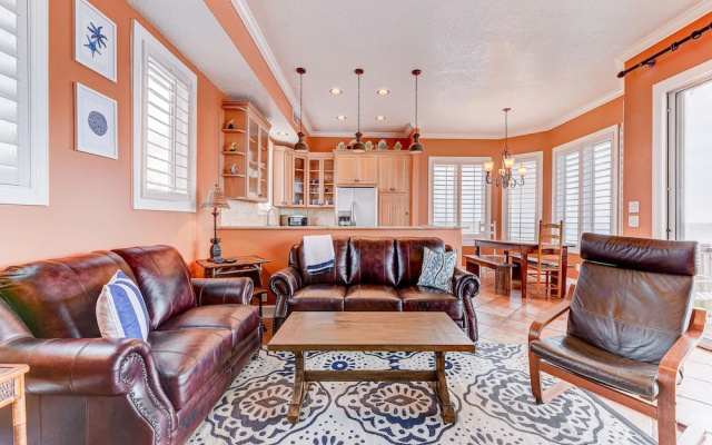 Sun And Surf - Four Bedroom Home