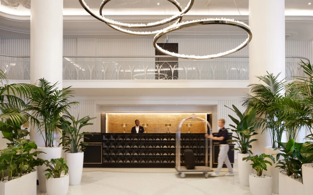 Cadillac Hotel & Beach Club, Autograph Collection
