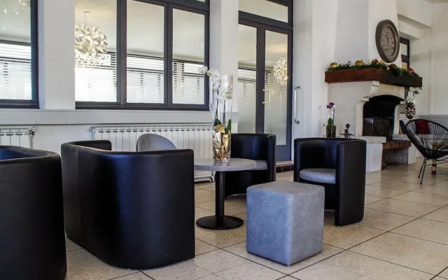 Hôtel Restaurant Robinson