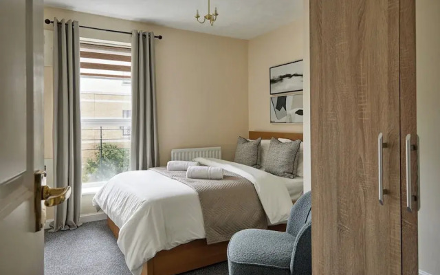 Apartment - Sleeps 6 - Riverside - City Centre