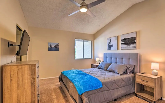Gilbert Townhome w/ Easy Access to Phoenix!