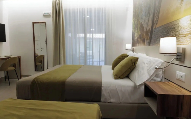 Sea Garden Luxury Rooms