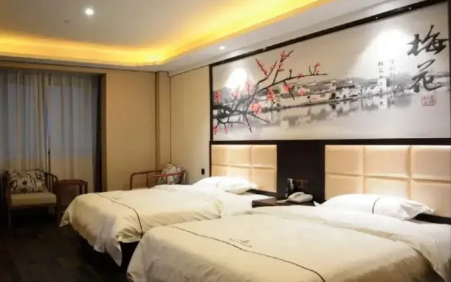 Shangpin Crystal Hotel (Hefei Fubang Plaza)