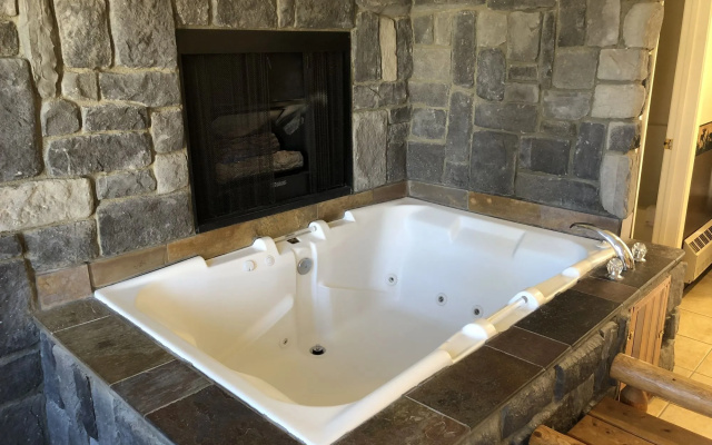 Fireside Lodge
