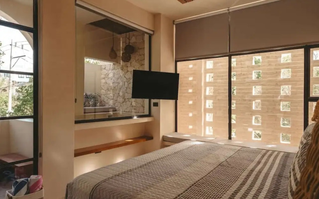 Boutique Condo w Private Pool in La Veleta