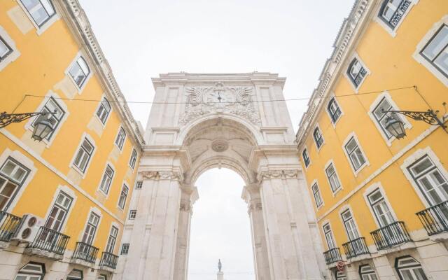 Vistas De Lisboa Hostel Лиссабон вид на фасад