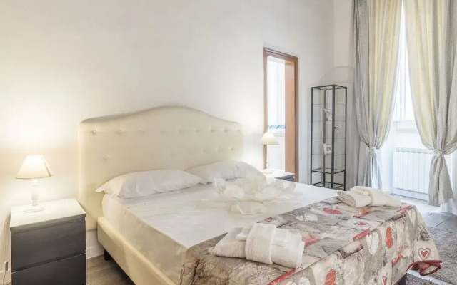 Pantheon Charming Apartment