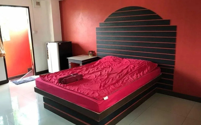 Red Heart Resort