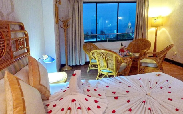 Green Ant Hotel Nha Trang