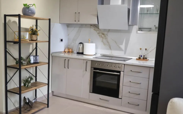 Kron s Apartment Cozy 1BR