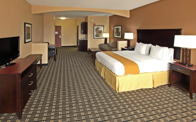 Holiday Inn Express Texarkana East