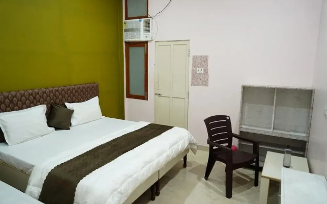 Shree Puram Guest House