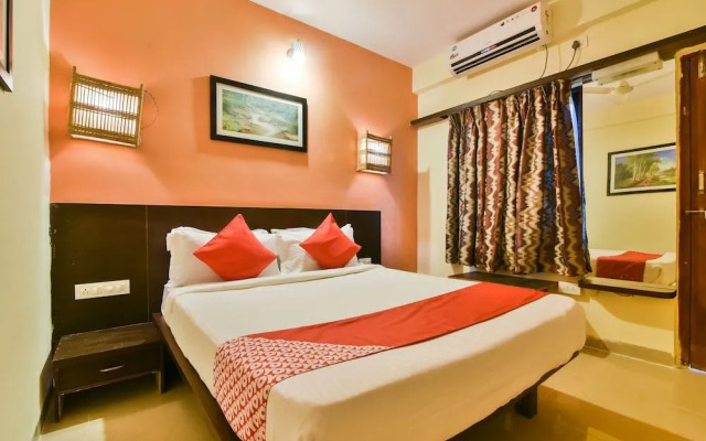 OYO 2333 Aananda Hotel