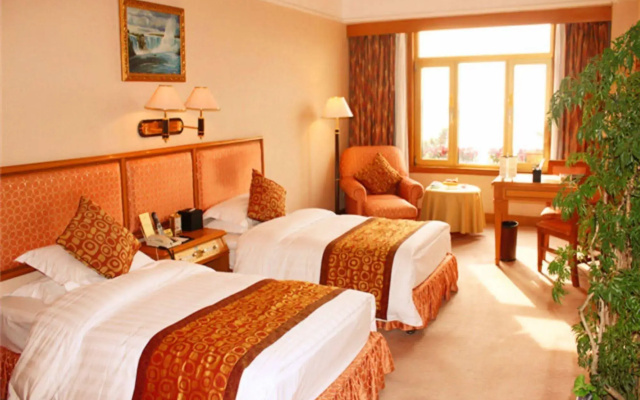 Qingdao Oceanwide Elite Hotel