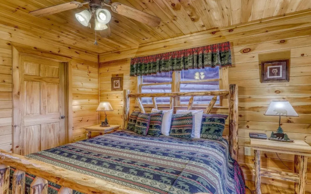 Paradise Lodge