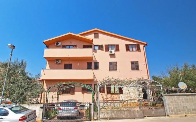 Apartments Irena 1310