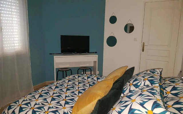 Chambre Privee Des 2 Clochers (Adults Only)