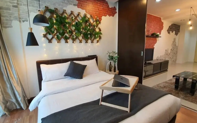 Taragon Bintang Suites by StayHub Studio