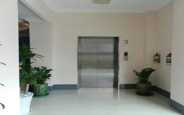 Real Link Hotel