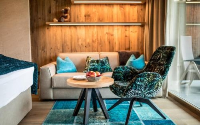 Andreus Resorts