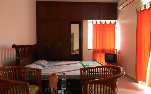Gerones Residency